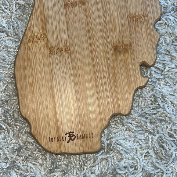 New Totally Bamboo State of Florida Shaped University of Tampa Serving Cutting B - Picture 7 of 9